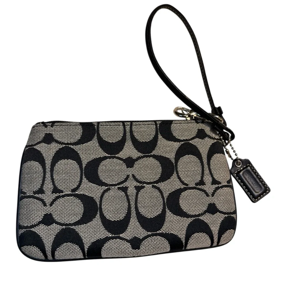 Coach Wristlet Pouch Signature C Black Gray Canvas Leather Trim Zip-Up Silver